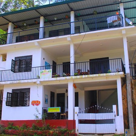 Thilini homestay Ella Luaran gambar